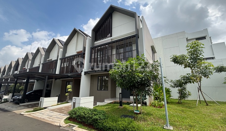 Dijual Rumah Hoek Cluster Leonora dengan Attic di Gading Serpong