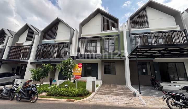 Rumah Siap Huni dengan Attic Cluster Leonora Summarecon Serpong