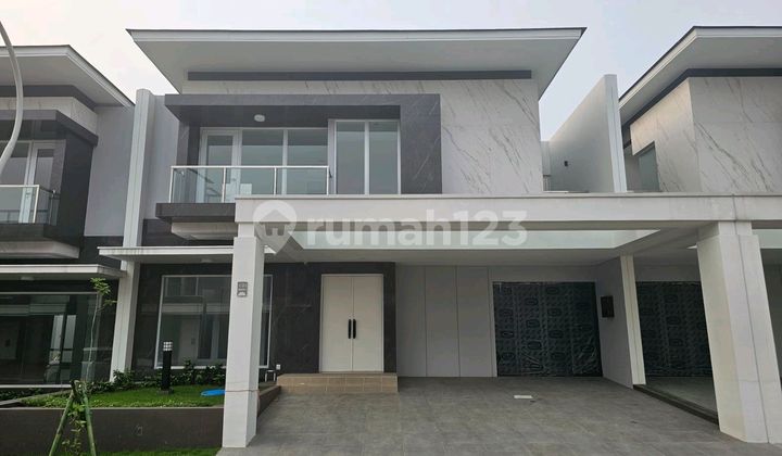 Luxury 4-Bedroom House Pasadena Grand Residence Gading Serpong BSD