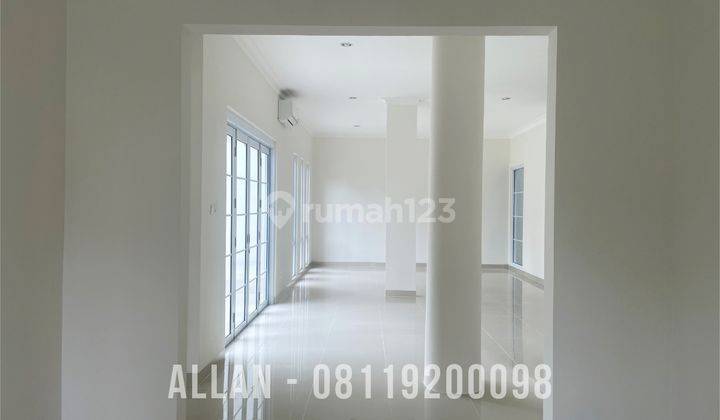 Rumah Mewah 250m Hadap Selatan Siap Huni Cluster Alicante Serpong 2