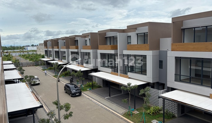 Dijual Rumah 3 Lantai Siap Huni Cluster Terravia BSD City Dijual Rumah 3 Lantai Siap Huni Cluster Terravia BSD City