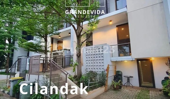 RUMAH PRIVATE POOL, 3 LANTAI DI CILANDAK JAKARTA SELATAN