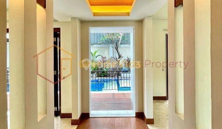 RUMAH TERAWAT, PRIVATE POOL, BEBAS BANJIR, KEMANG JAKARTA SELATAN 2