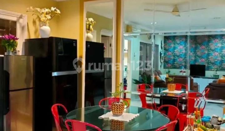 RUMAH DALAM KOMPLEK BESAR  SIAP HUNI DI RAFFLES HILS CIBUBUR 2