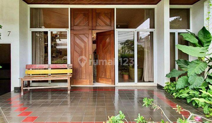 Rumah Dalam Lingkungan Elite Unit Pojokan Simprug Jakarta Selatan 2