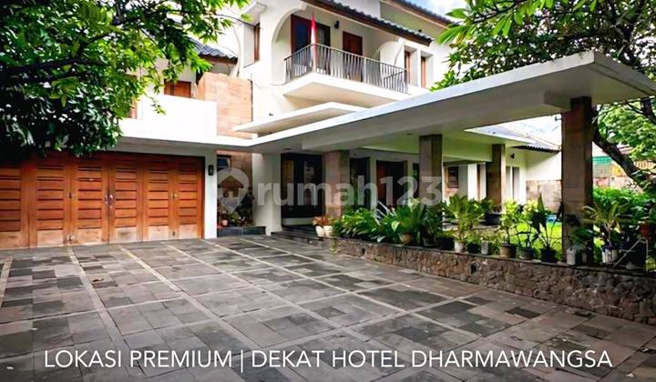 Spacious House Near Dharmawangsa Hotel Kebayoran Baru South Jakarta