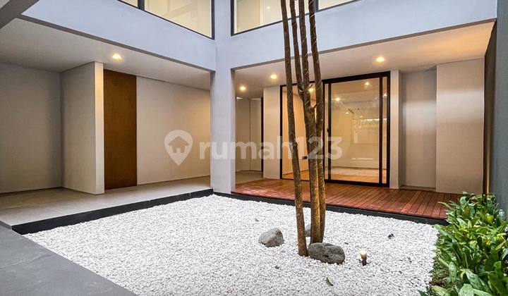 Rumah Mewah Baru Private Pool Area Premiun Kemang Jakarta Selatan Rumah Mewah Baru Private Pool Area Premiun Kemang Jakarta Selatan
