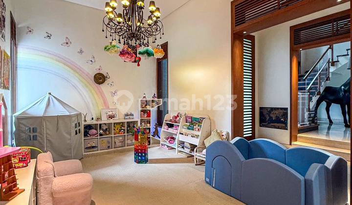 Rumah Mewah Siap Huni di Pondok Indah Jakarta Selatan 2