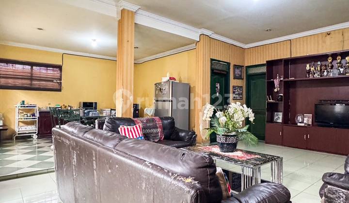 Rumah Luas Area Perumahan di Cipeta Jakarta Selatan 2