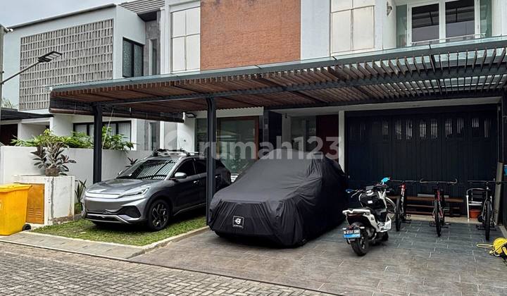 Rumah Moderen Dalam Townhouse Private Pool Di Kemang Jakarta Sel 2