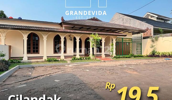 Rumah Hitung Tanah Di Cilandak Jakarta Selatan