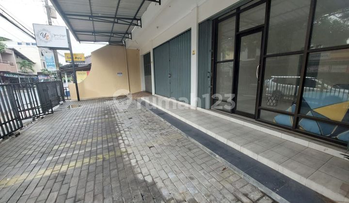 Di sewakan ruko tempat usaha depan Kampus Sanata Dharma Paingan Maguwoharjo Bagus 1