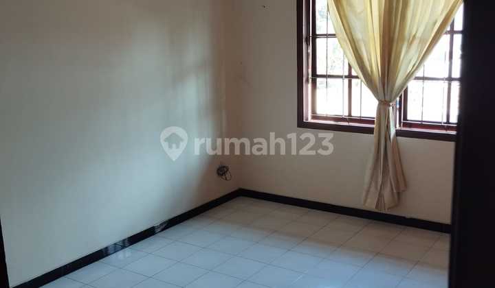 House For Sale SHM Ownership Rights Near Jl Lamper Raya Lamper Tengah, South Semarang Subdistrict 2