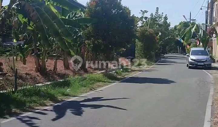 Land for Rent, 350 M2, 23 M Frontage, Freehold Title at Dinar Meteseh Housing, Tembalang District, East Semarang 1