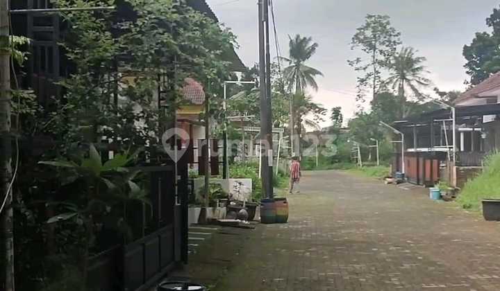Cheap Land for Sale, Freehold Title (SHM), Next to Pondok Pakintelan Asri Housing, Gunungpati, South Semarang 2