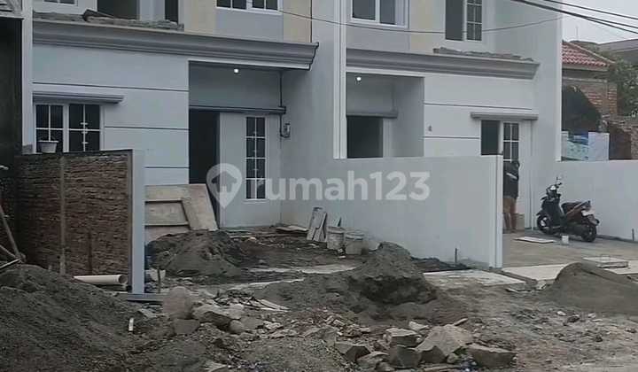 New 2-Story Ready House for Sale on Jl Raya Lebar in Bpd 3 Tlogomulyo Pedurungan Semarang Timur New 2-Story Ready House for Sale on Jl Raya Lebar in Bpd 3 Tlogomulyo Pedurungan Semarang Timur