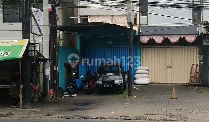 Ruko 3 Lantai Dijual SHM Hak Milik di Jl Raya Sriwijaya Candisari Semarang Selatan 2
