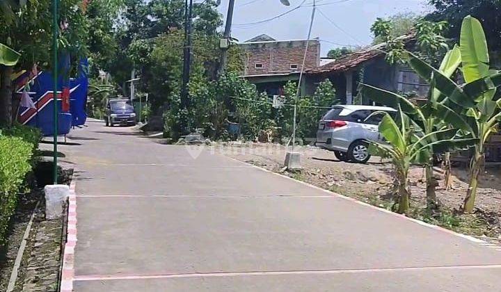 Tanah  Dijual Murah Pojok SHM Hak Milik  Pribadi di Batursari  Dkt Jalan raya Bandungrejo Mranggen Semarang Timur 2