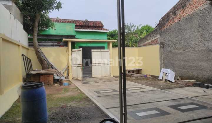 Rumah  Dijual Ls 206 m2 SHM Hak Milik  Perum Bukit Sendangmulyo Tembalang Semarang Timur 2