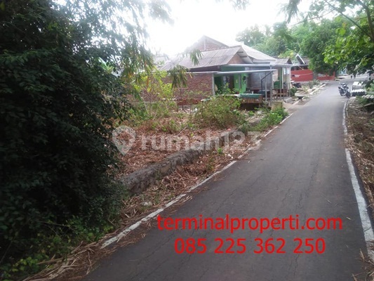 Land for Sale with Foundation, Direct from Owner in Temugiring, near Hermina Hospital Karangrejo, Banyumanik, Semarang. 2