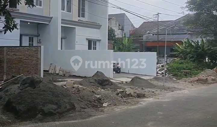 Rumah Ready Baru 2 LT Dijual Jl Raya Lebar di Bpd 3 Tlogomulyo Pedurungan Semarang Timur 2