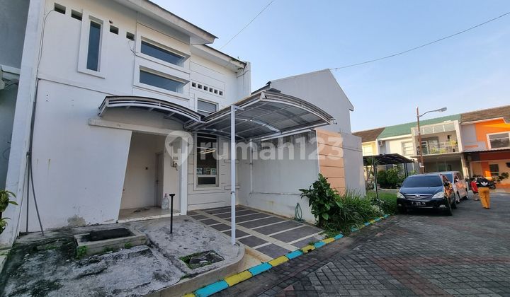 House for Sale 2 Floors Directly from Owner, Graha Wahid Housing Estate, Sambiroto Cluster, Tembalang, East Semarang