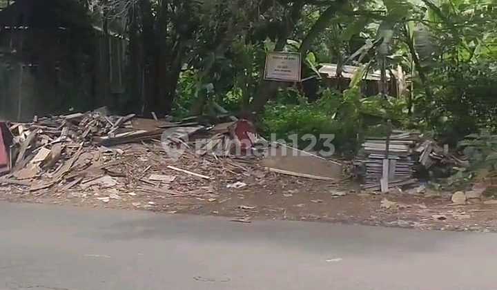 Jln Raya Pawiyatan Luhur Depan Gapura Untag Kel Bendan Duwur Kec Gajahmungkur Kota Semarang 2