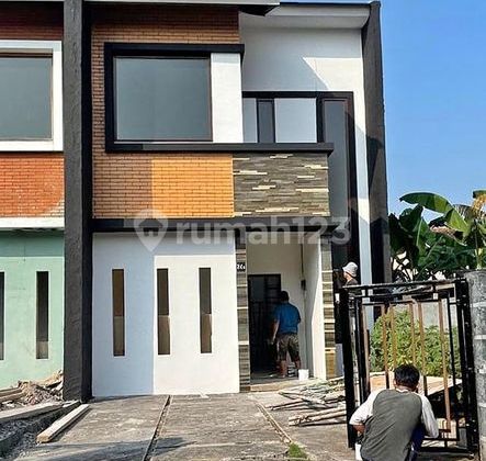Rumah Dijual Baru 2 LT SHM Hak Milik Ada Mezzanine Jl Panda Palebon Pedurungan Semarang Timur 1