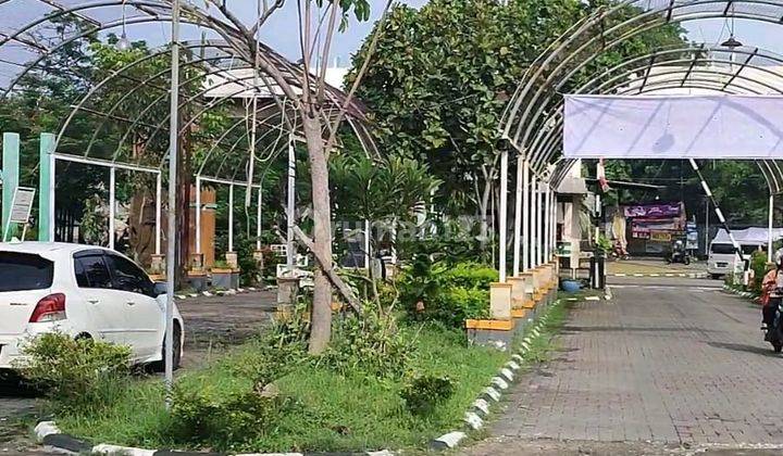 Tanah  Dijual di Jl Raya Boulevard Green Klipang    Sendangmulyo  Tembalang Semarang Timur 2