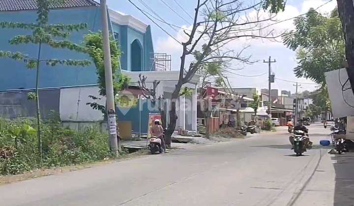 Land for Sale Corner (20 x 20) on Jl Raya Dinar Mas, Meteseh Village, Tembalang, East Semarang 2