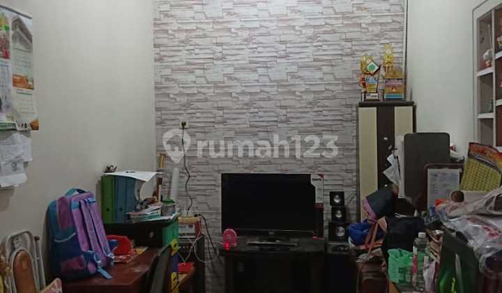 Beautiful Freehold House For Sale at Perum Durenan Indah Mangunharjo Tembalang East Semarang 2