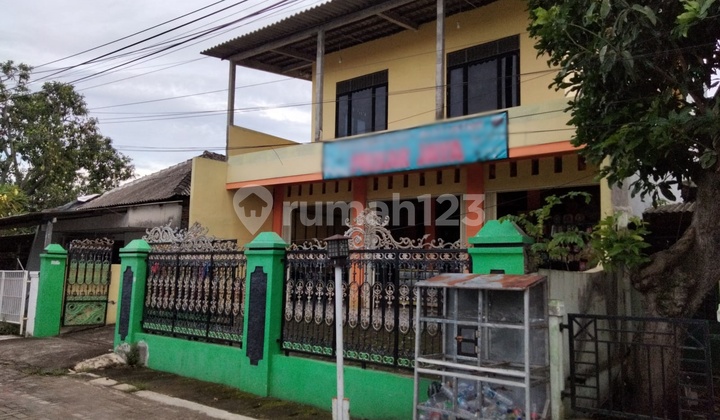 3 Shophouses for Sale (Freehold Ownership Title) Near Jl Raya Madukoro Krobokan, West Semarang District 2