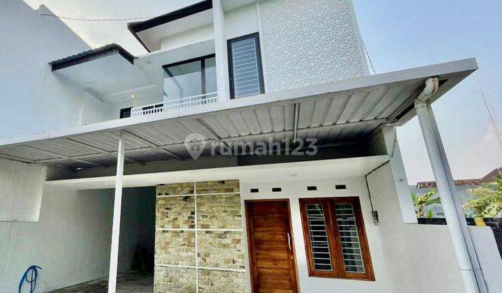 Strategis Cebongan Rumah Murah Cantik 2 Lantai 900 Juta Nego 2