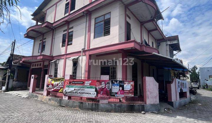 Kost 3 Lantai Murah Strategis Nologaten Dekat Ambarukmo Plaza 1