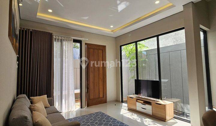 Rumah Mewah Modern Lingkungan Premium Jalan Palagan Dekat Sch 2