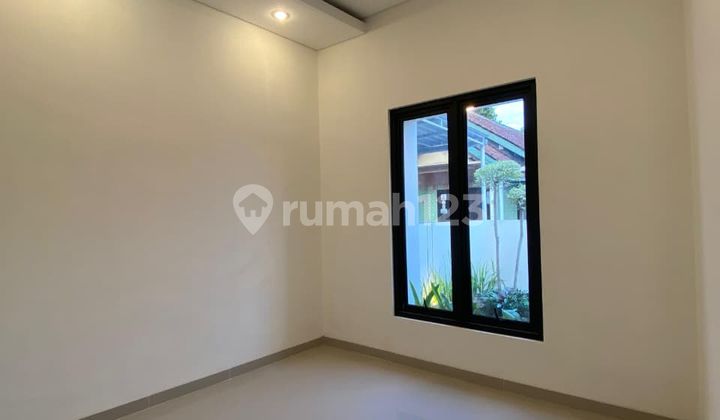 500 Jutaan: Dijual Rumah Baru Dekat Rs At Turots Jalan Godean