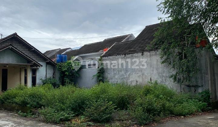 Tanah Hook Area Kampus Uii dan Ponpes Pandanaran Prospek Kost