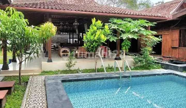 Dijual Cepat Rumah Villa Joglo di Jalan Kaliurang Km 12 Area Uii