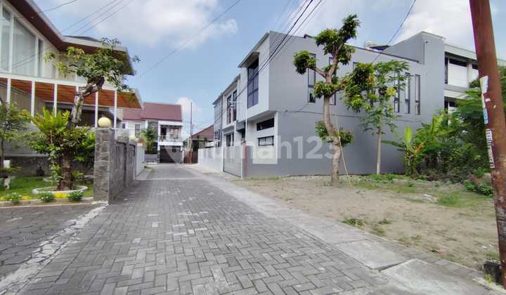 Land Price Slashed 300 Meters at Jln Wahid Hasyim Seturan Area
