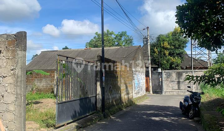 Near UII Campus Exclusive Boarding Environment Land for Sale with Promising Prospects.