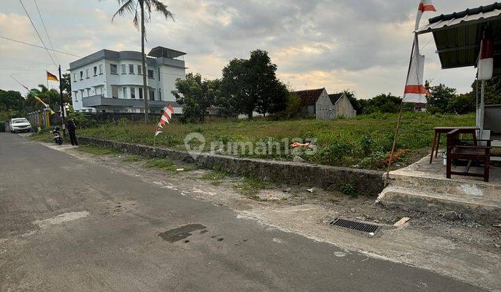 Tanah Luas 2000an di Jalan Tajem Maguwoharjo Dekat Kampus Unriyo 2