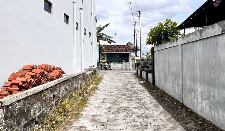 Kost 12 Kamar Eksklusif Area Kampus Uii Pppg Kesenian; Furnished 2