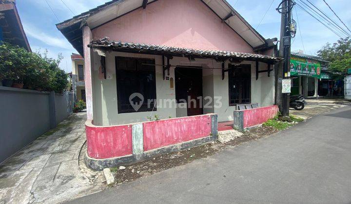 Kost Dijual Cepat Dalam Ringroad di Jalan Kaliurang Km 4 Area Ugm 2