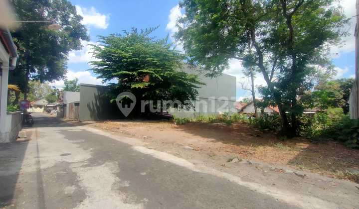 Tanah Pekarangan Lingkungan Kost Kampus Uii & Ponpes Pandanaran Tanah Pekarangan Lingkungan Kost Kampus Uii & Ponpes Pandanaran