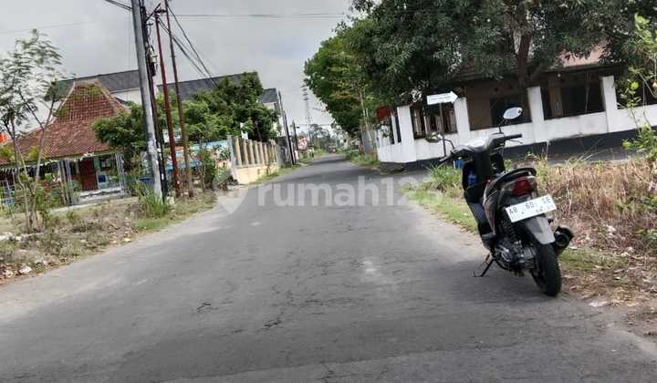 Tanah Kavling di Dekat Sacndi Sambisari Luasan 184 Cuma 3 Jutaan Tanah Kavling di Dekat Sacndi Sambisari Luasan 184 Cuma 3 Jutaan