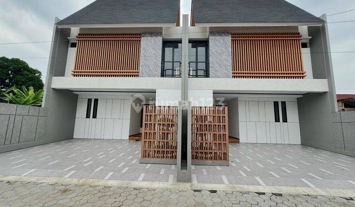 Banyak Diskon Rumah Modern Dekat Upn di Pugeran Maguwoharjo  1