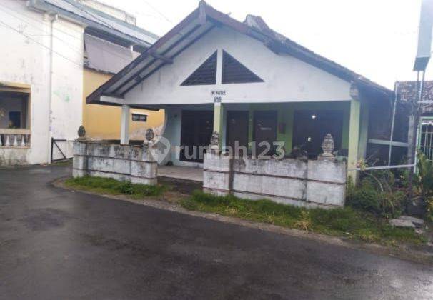 Dijual Tanah Dan Bangunan Lokasi Bagus di Belakang Polda Diy 2