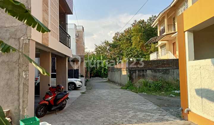 Land around the North Terminal Condongcatur boarding house near Jih & UGM Hospitals