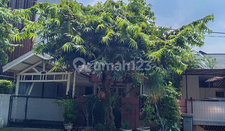 Jual Cepat Rumah 2 Lantai Jagakarsa Jakart Selatan SHM Dekat Tol Simatupang