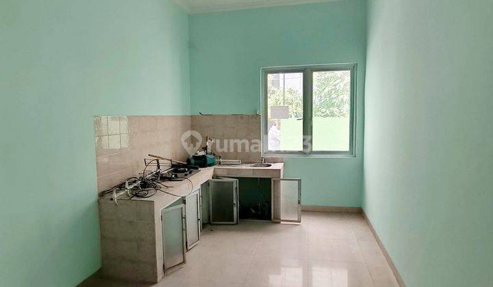 Rumah Hoek Semi Furnished Shm Taman Ratu Jakarta Barat  2